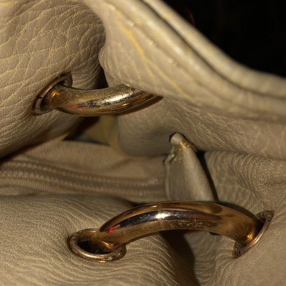 Handbag - Picture 5 of 8